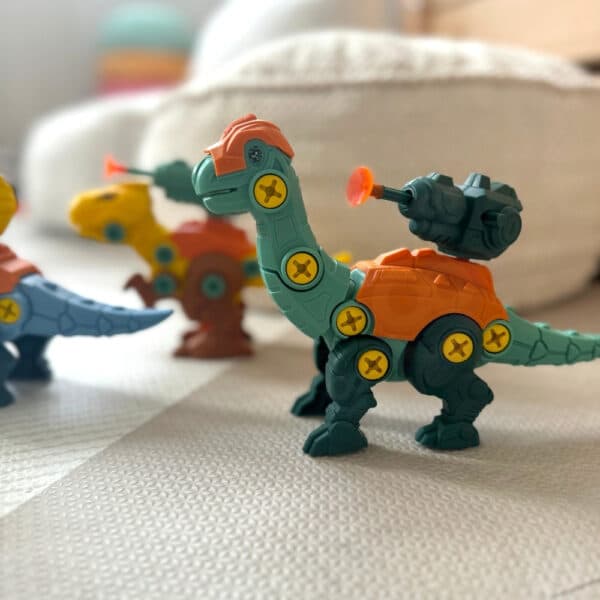 WOOPIE Zestaw Dinozaury do Skręcania 3 szt. Zestaw Konstrukcyjny w Pudełku + Wiertarka i Śrubokręt - 009