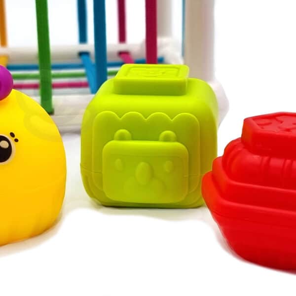 WOOPIE BABY Elastyczna Kostka Sensoryczna Sorter dla Dzieci Zwierzątka + Grzechotka 7 el. - 007