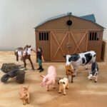 WOOPIE Figurki Zwierząt Szczęśliwa Farma 10el. - 006