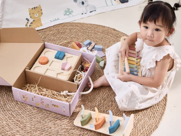 Drewniany Box Edukacyjny Viga 18-24m – Zestaw Sensoryczny Montessori - 002