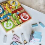 Klasyczna Gra Planszowa Chińczyk Ludo Drewniana Viga Montessori - 005