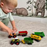 WOOPIE Zestaw Mini Farmera Traktory z Przyczepami - 002