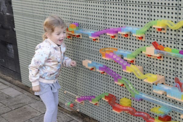 MASTERKIDZ Zestaw Konstrukcyjny Tor dla Piłek Tablica STEM 120elementów - 002