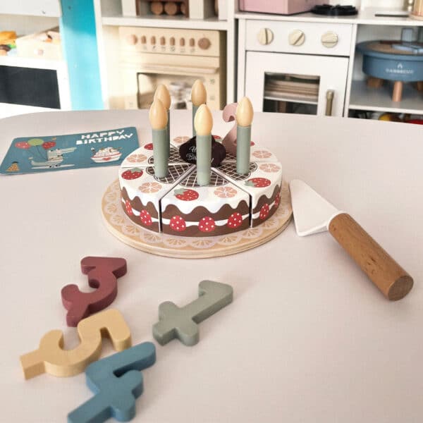TOOKY TOY Drewniany Tort Urodzinowy ze Świeczkami Rzepy - 002