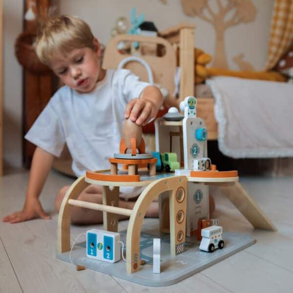 TOOKY TOY Drewniany Kosmiczny Parking  Stacja Kosmiczna - 005