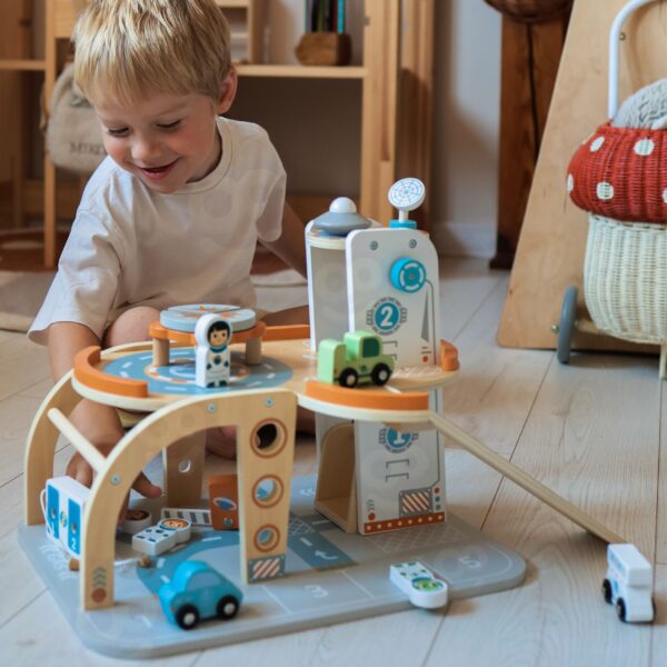 TOOKY TOY Drewniany Kosmiczny Parking  Stacja Kosmiczna - 008