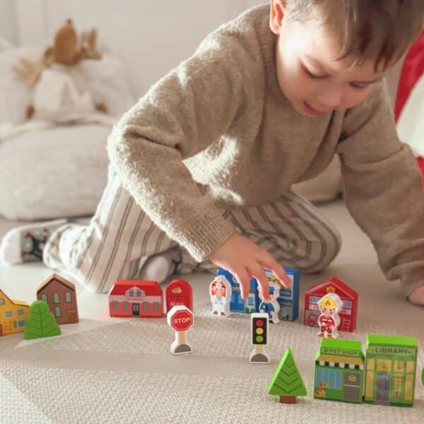 TOOKY TOY Drewniany Zestaw Budynków i Figurek Miasto - 006