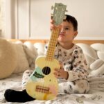CLASSIC WORLD Drewniane Ukulele Gitara dla Dzieci Różowa - 006