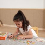 Kreatywna Przybijanka Korkowa z Młotkiem Farma Viga Montessori - 005