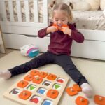 Drewniana Tablica Memory z Wymiennymi Kartami 10w1 Montessori Viga - 005