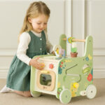 Drewniany pchacz edukacyjny 2w1 Kuchnia Montessori Classic World - 002