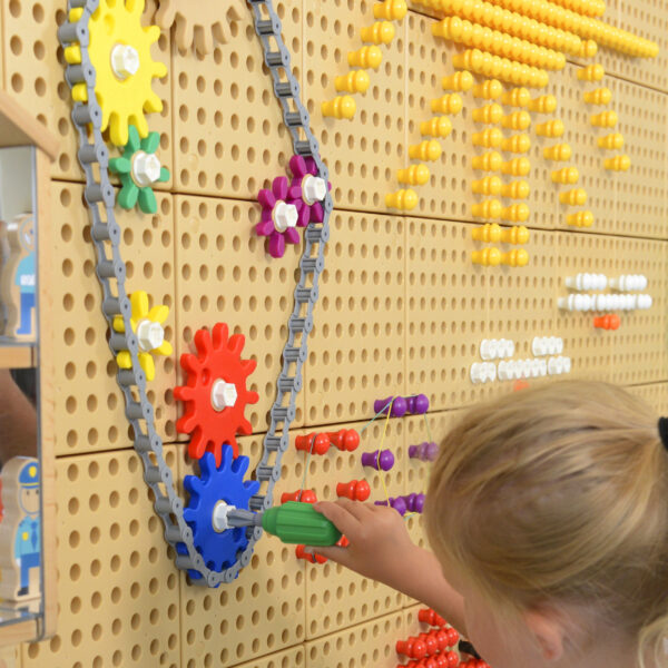 MASTERKIDZ Koła Zębate Zbuduj Własny Mechanizm - Tablica Naukowo-Kreatywna STEM - 005