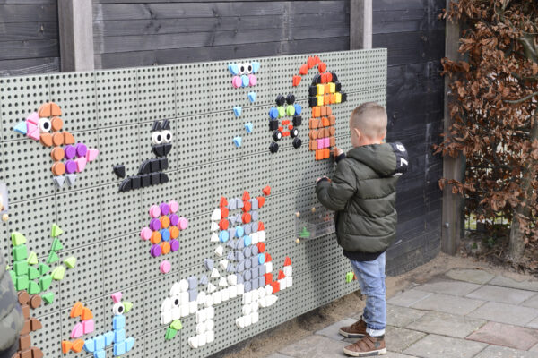 MASTERKIDZ Zestaw Kołeczki w kształcie figur geometrycznych 64szt do tablic STEM - 008