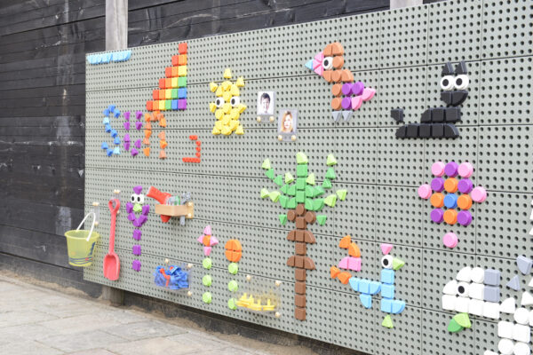 MASTERKIDZ Zestaw Kołeczki w kształcie figur geometrycznych 64szt do tablic STEM - 009