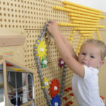 MASTERKIDZ Tablica Ścienna Koła Zębate i Łańcuch 79 El. Zbuduj własny mechanizm - 002