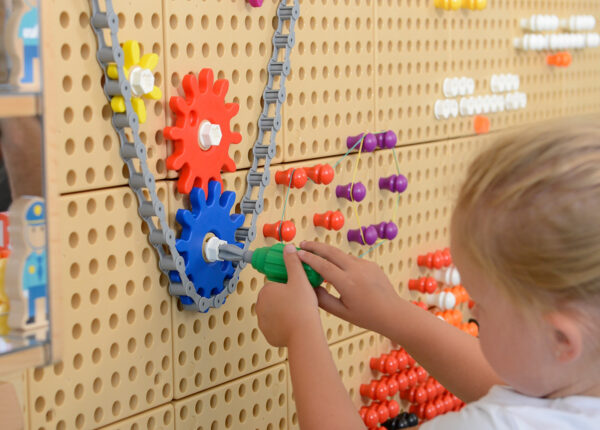 MASTERKIDZ Zestaw Akcesoriów Mix Kołeczki Śrubki Narzędzia 352 el. - 005