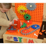 MASTERKIDZ Zestaw Akcesoriów do Stołu Warsztatowego STEM 111 el. - 002