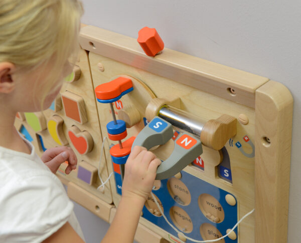 MASTERKIDZ Nauka o Przyciąganiu Magnetycznym - Ścienna Tablica Edukacyjna Flex Montessori - 004