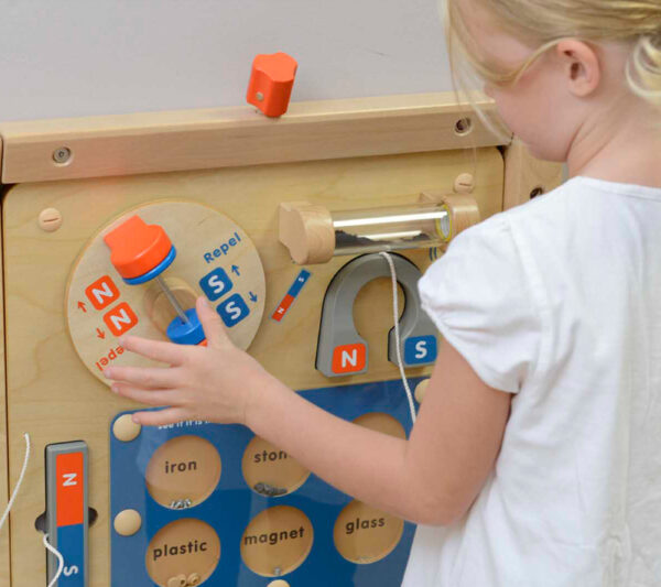 MASTERKIDZ Nauka o Przyciąganiu Magnetycznym - Ścienna Tablica Edukacyjna Flex Montessori - 006